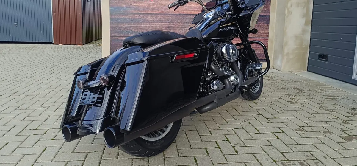 HARLEY DAVIDSON ROAD GLIDE - Image 4