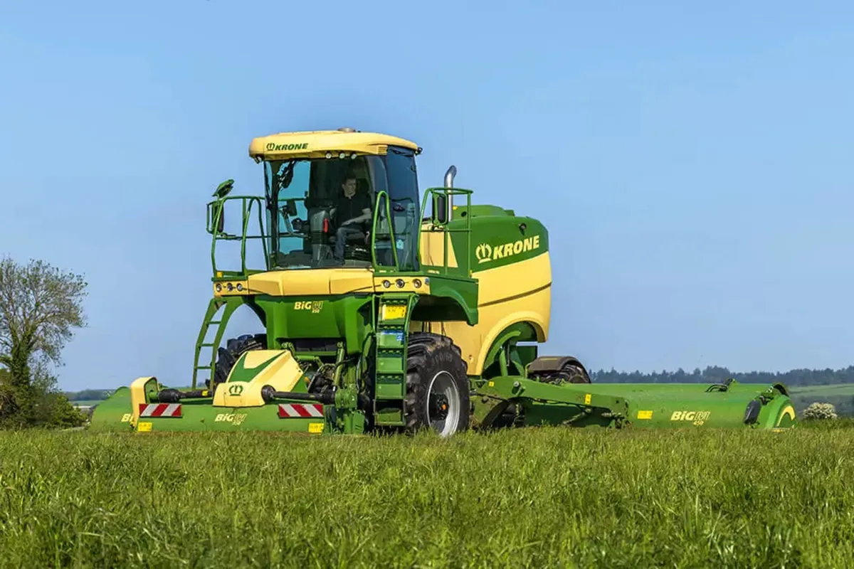 KRONE BiG M 450 Self-Propelled Mower Conditioner - Image 1