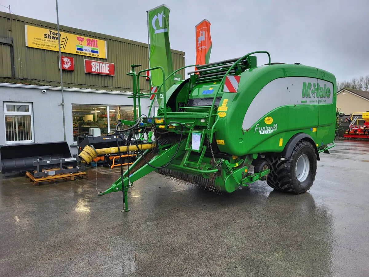 2021 McHale Fusion 3 Plus (38K Bales) - Image 2
