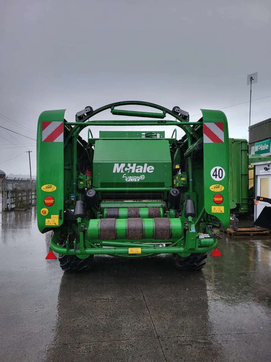 2019 McHale Fusion 3 Plus - Image 4