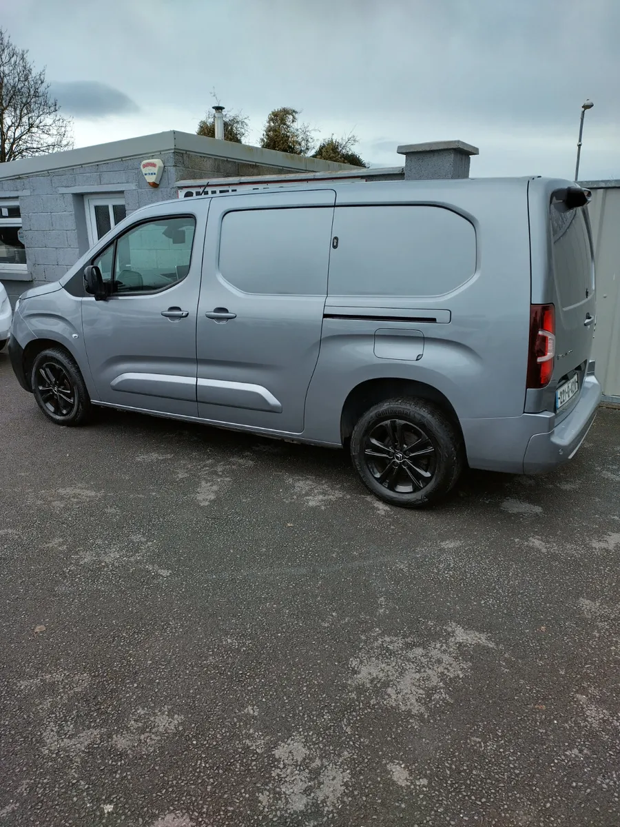 Citroen Berlingo 2022 - Image 3