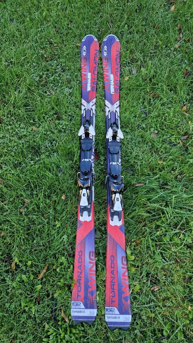 Skis - Image 4