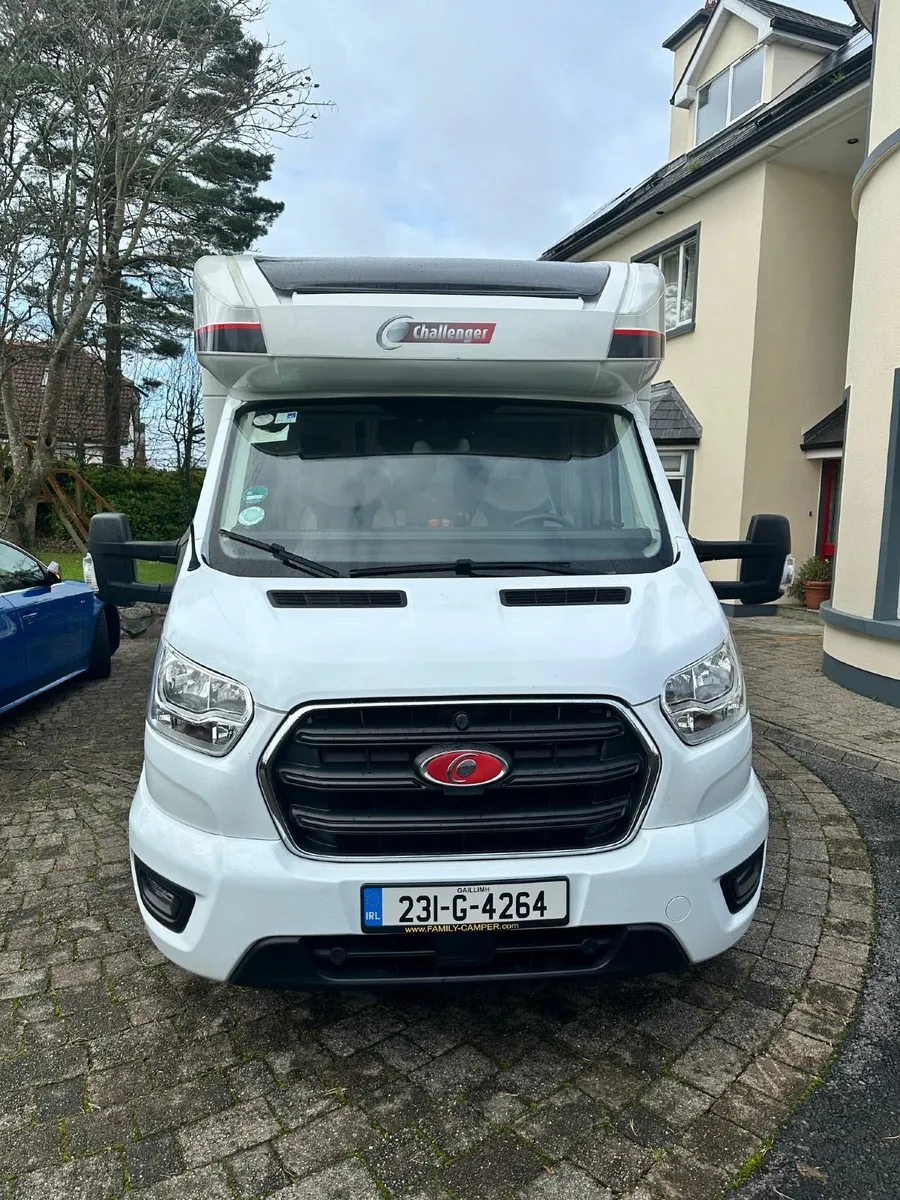 2023 Challenger 287 GA Graphite  Ultimate Premium - Image 2