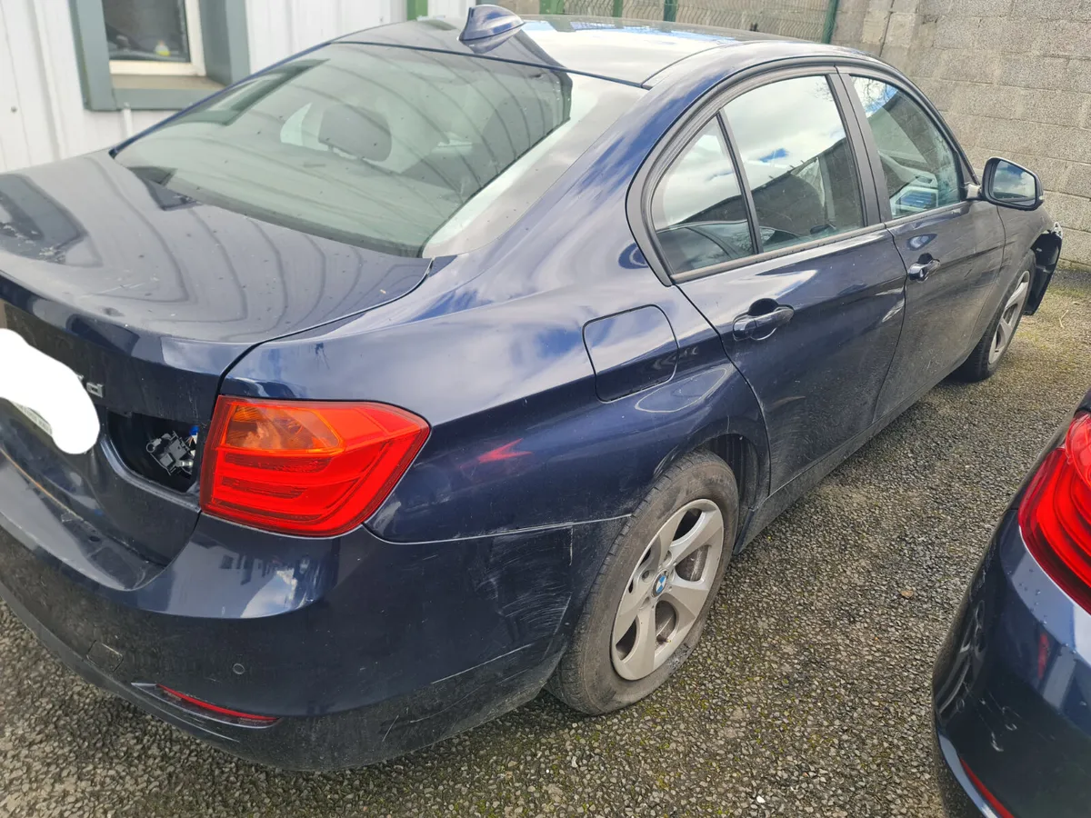 2012 BMW F30 320D SE BREAKING PARTS N47D20C - Image 3