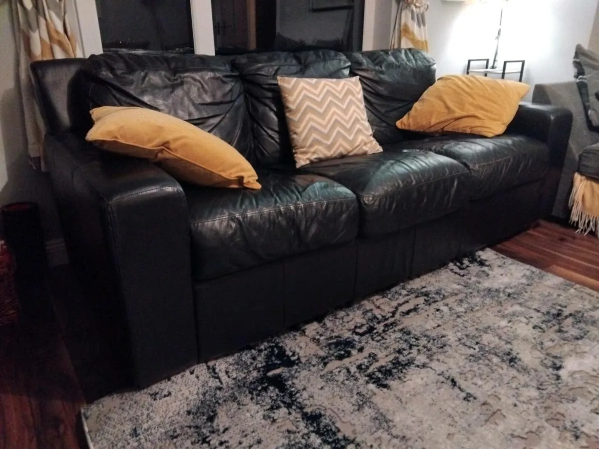 Black leather Couch / sofa - Image 1