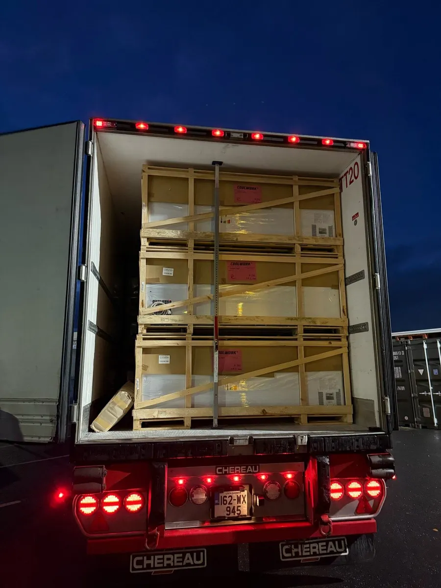 2.5m NEW CHEST FREEZERS - Image 1