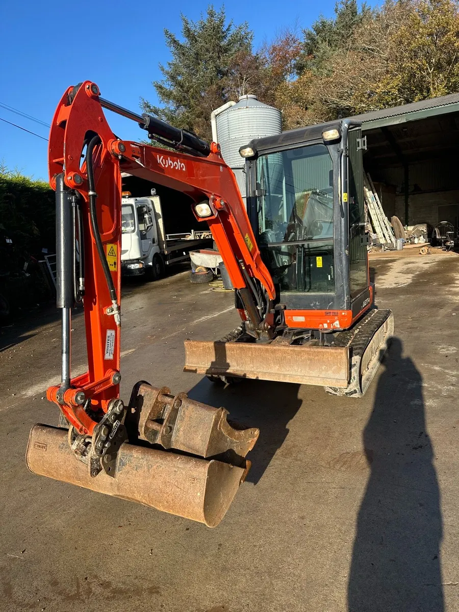 2021 Kubota U-27 - Image 4