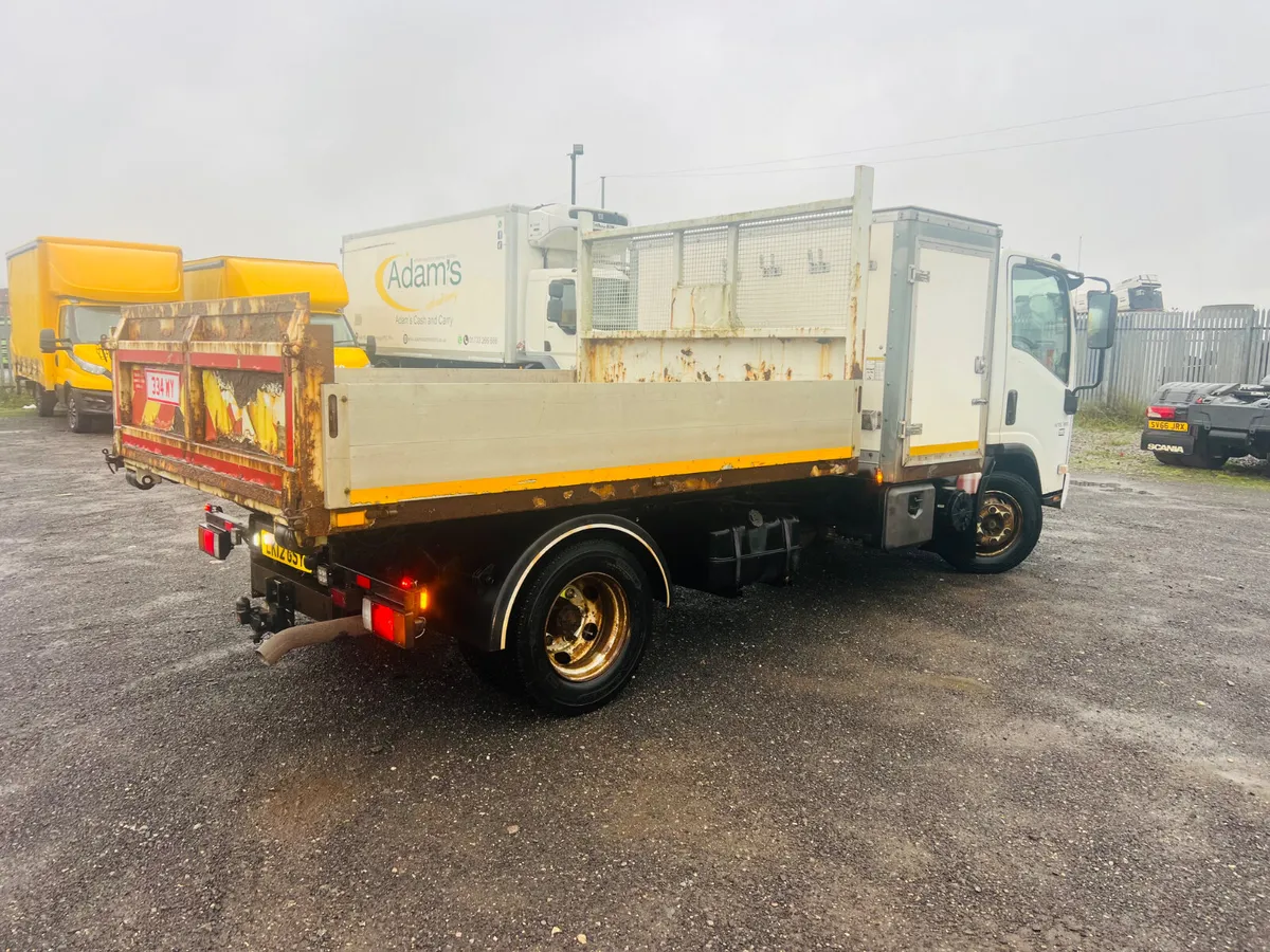 Isuzu  N75:190 Hookloader - Image 3