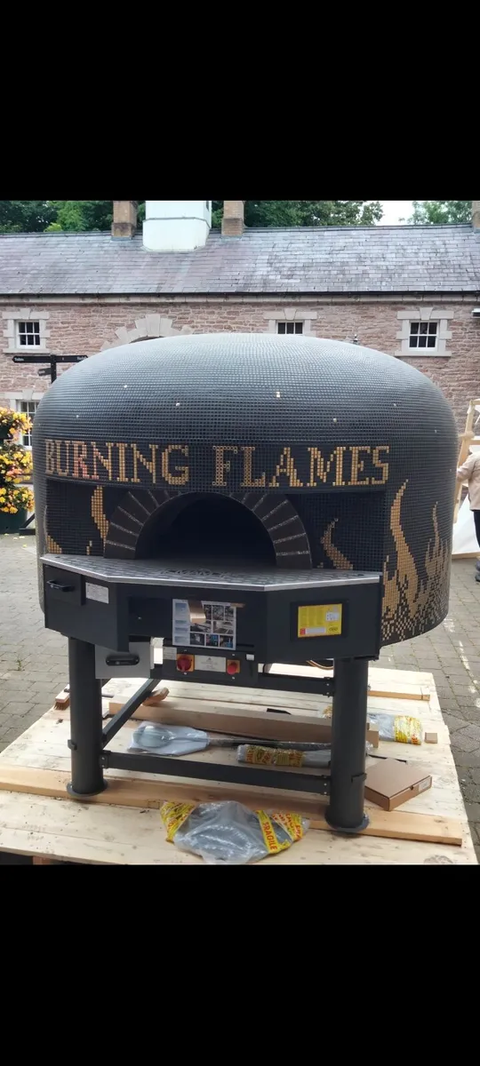 Pizza oven - Image 1