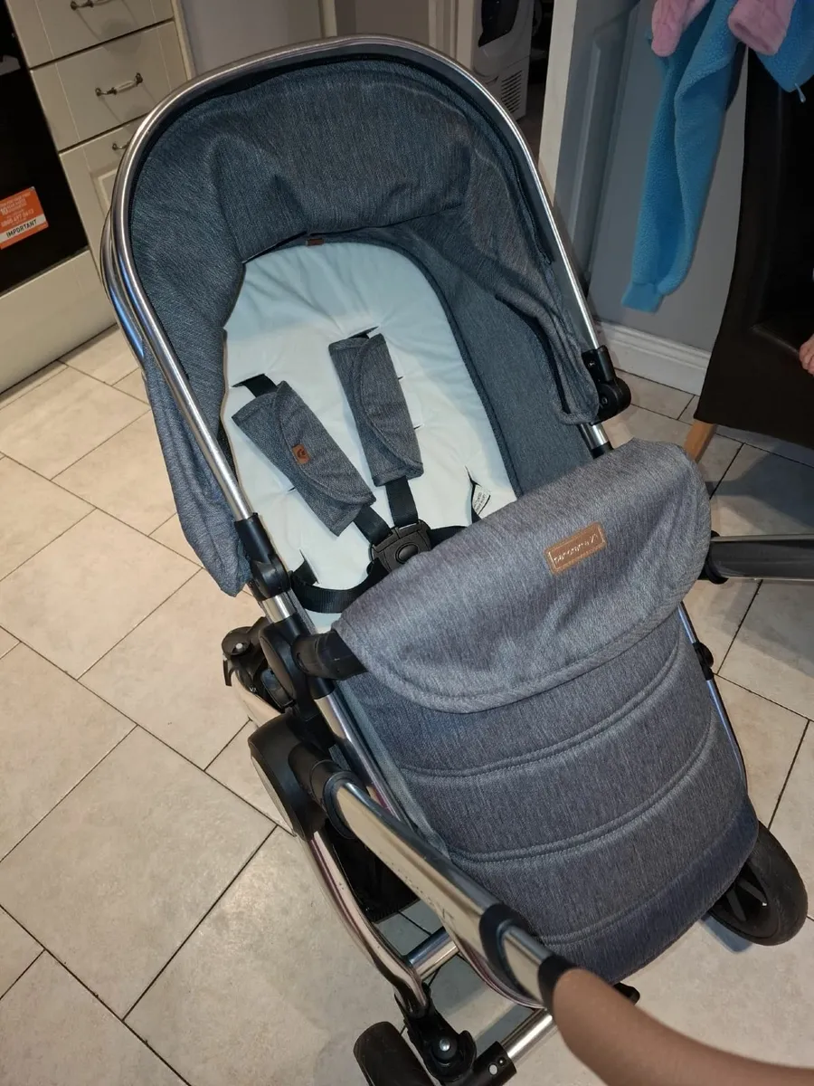 Baby travel system - Image 3