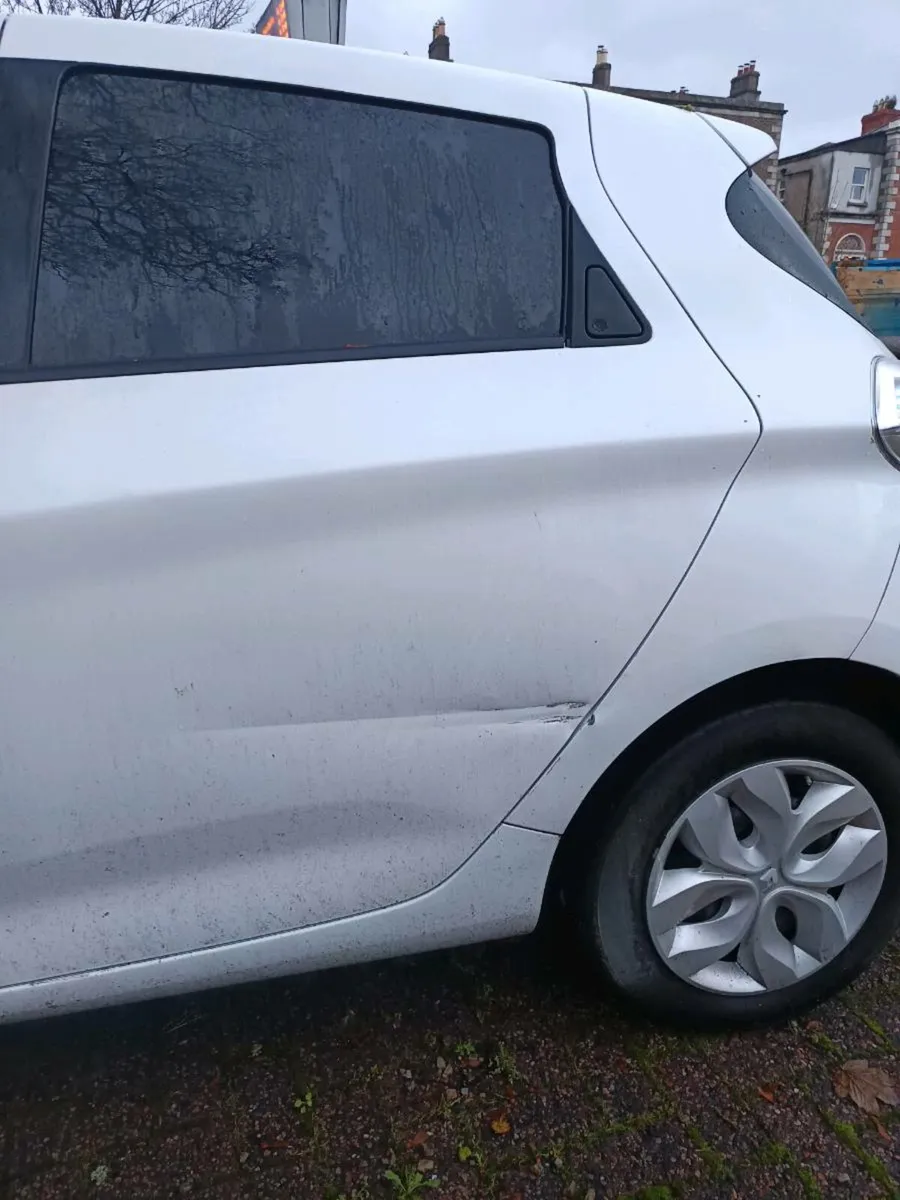 Renault Zoe van - Image 2
