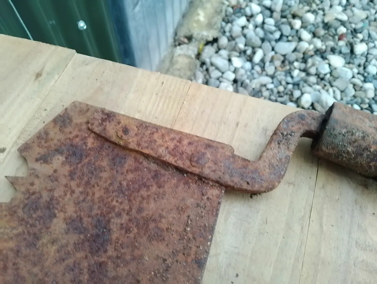 Vintage Saw - Image 3