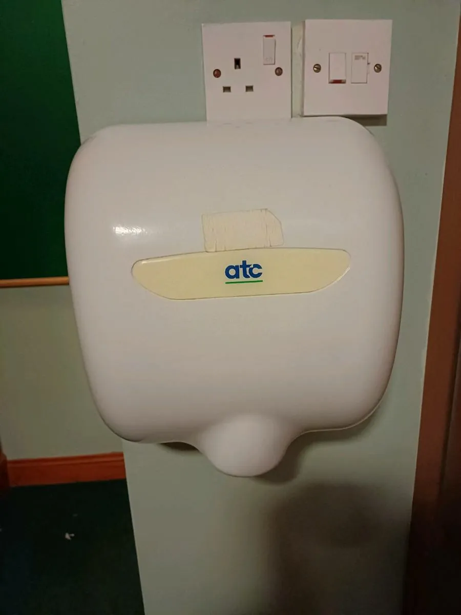 Catering kitchen equipment Restaurant - Image 2