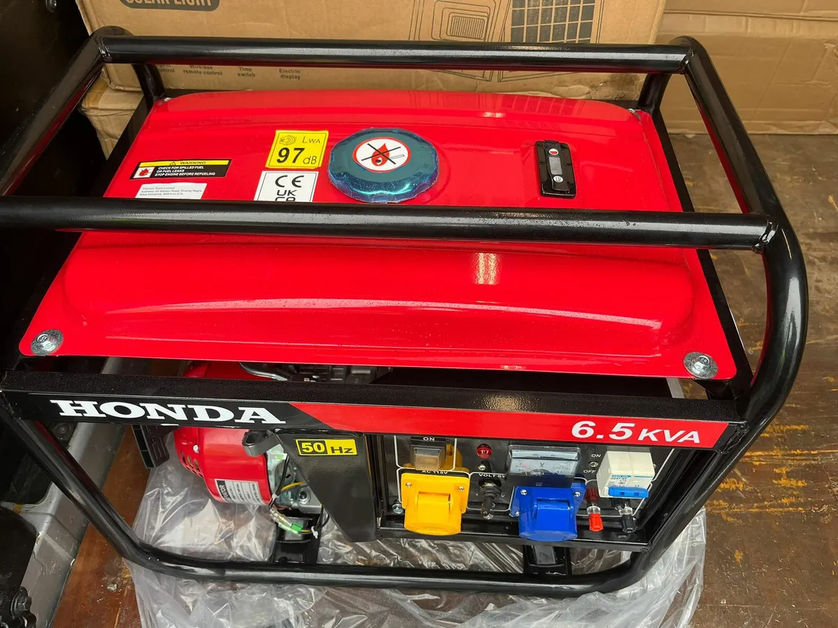 6.5 kVA Honda generator. - Image 2