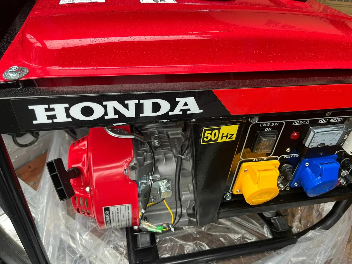6.5 kVA Honda generator. - Image 3