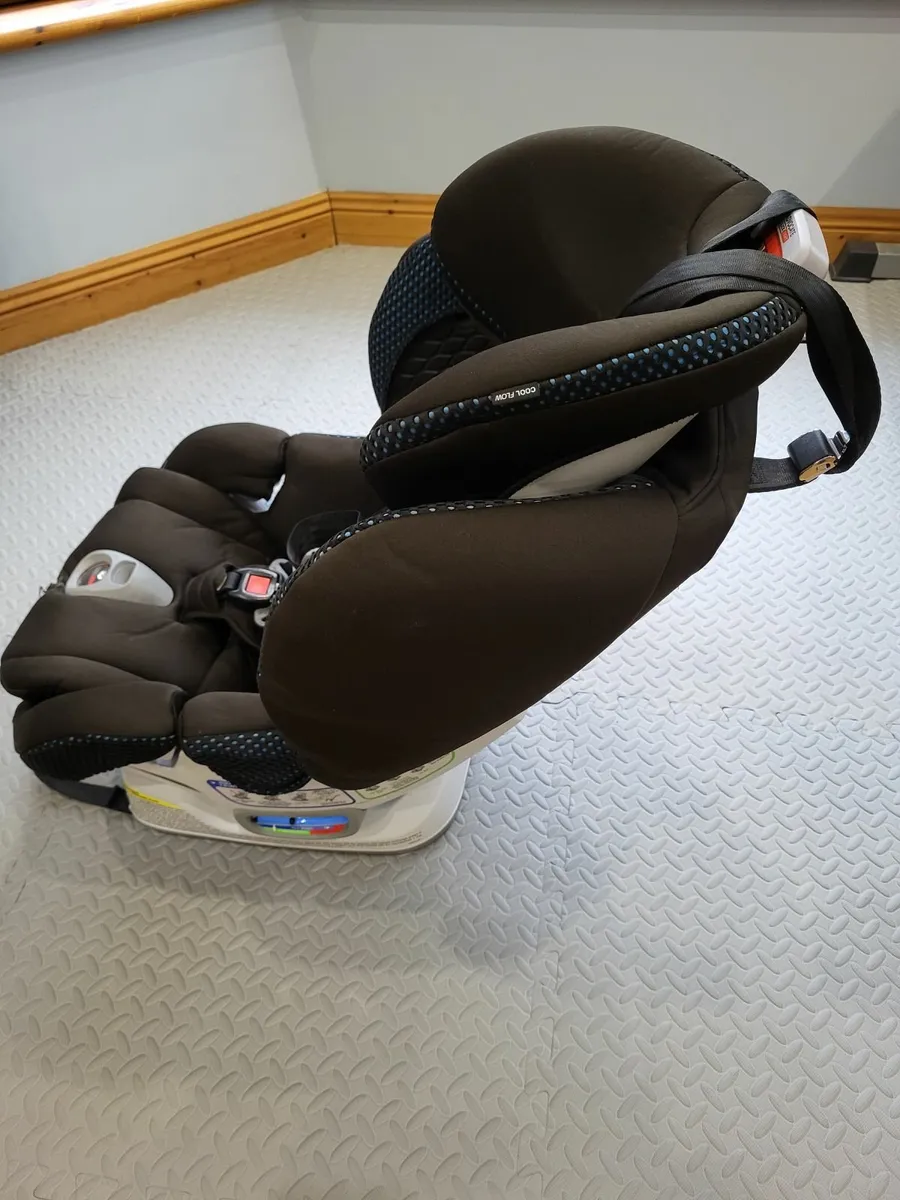 Britax 'Advocate ClickTight' Child Car Seat - Image 3