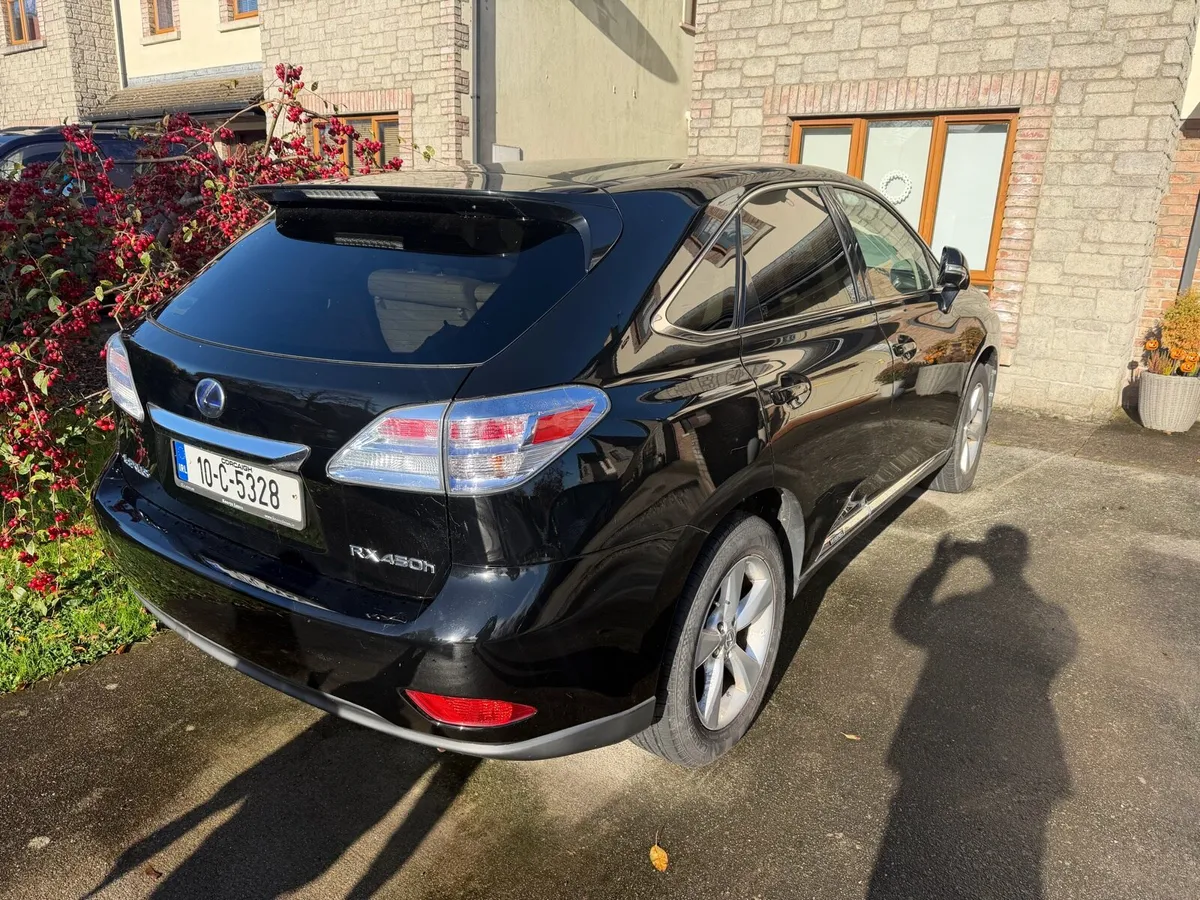 Lexus Rx 450 2010 and 2011 - Image 3