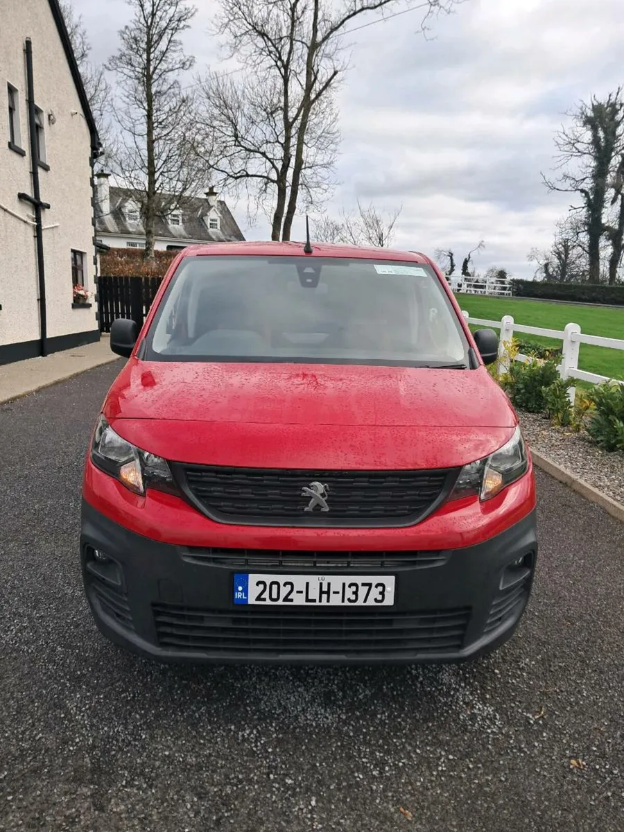 202 Peugeot Partner test - Image 2