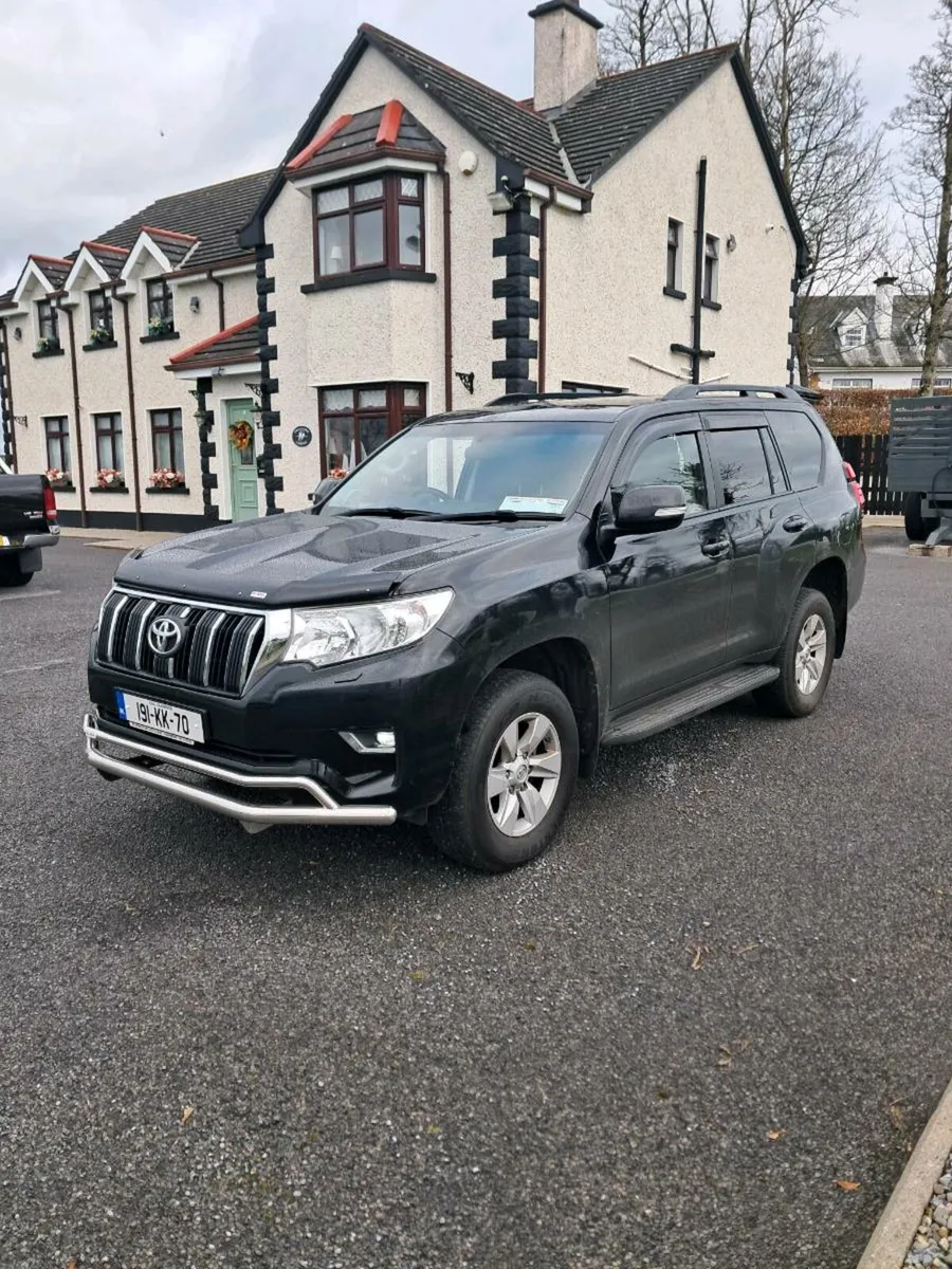 2019 Toyota Landcruiser - Image 3