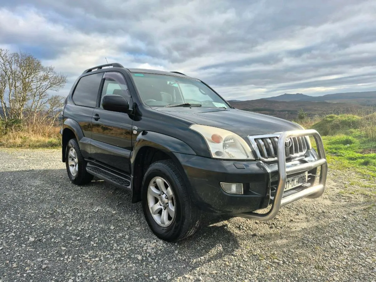2007 Toyota landcruiser SWB - Image 1