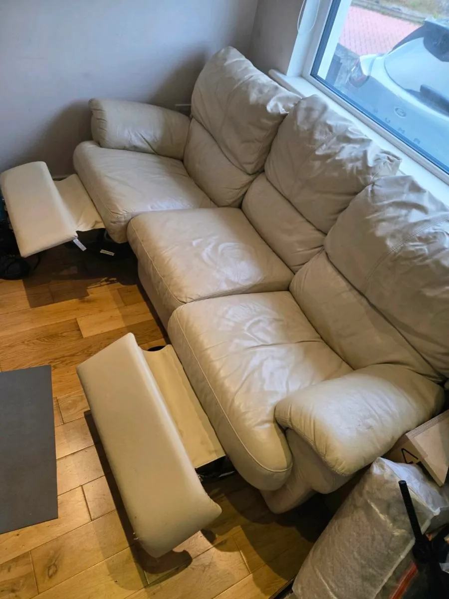 Couch sofa free - Image 2