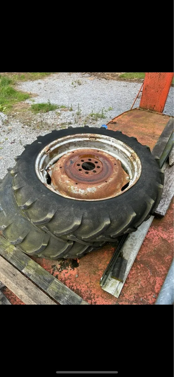 Leyland Rims & tyres - Image 1