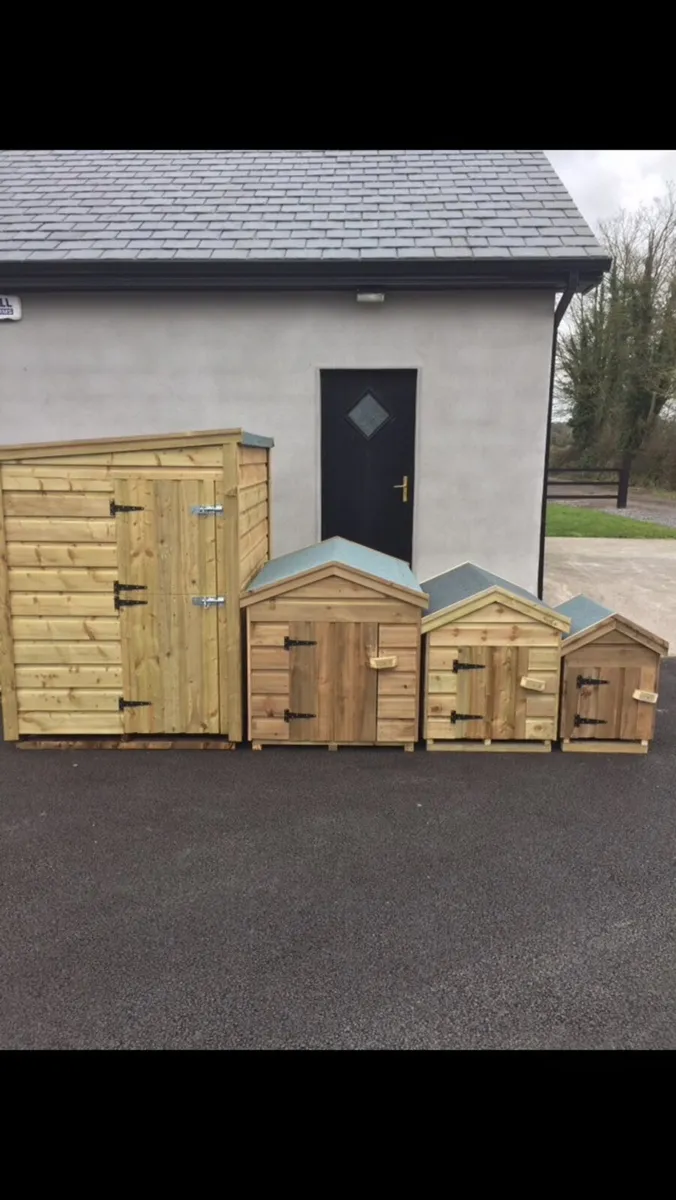 Dog kennels - Image 1