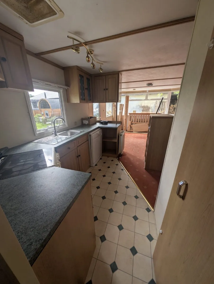 Mobile home - Image 2