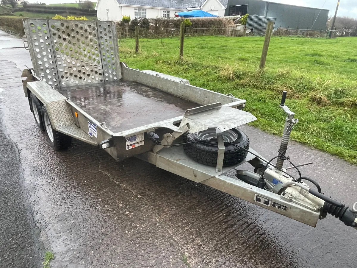 Ifor Williams 10ft x 5ft 4” plant trailer - Image 3