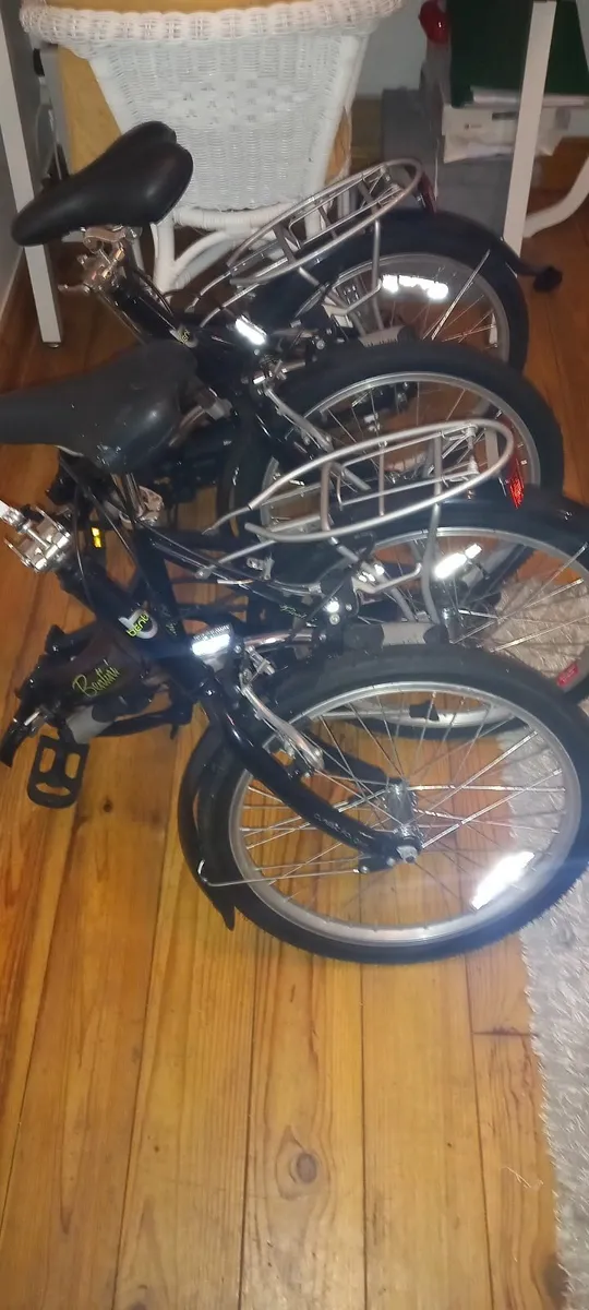 Pair of folding bicycles - Image 2