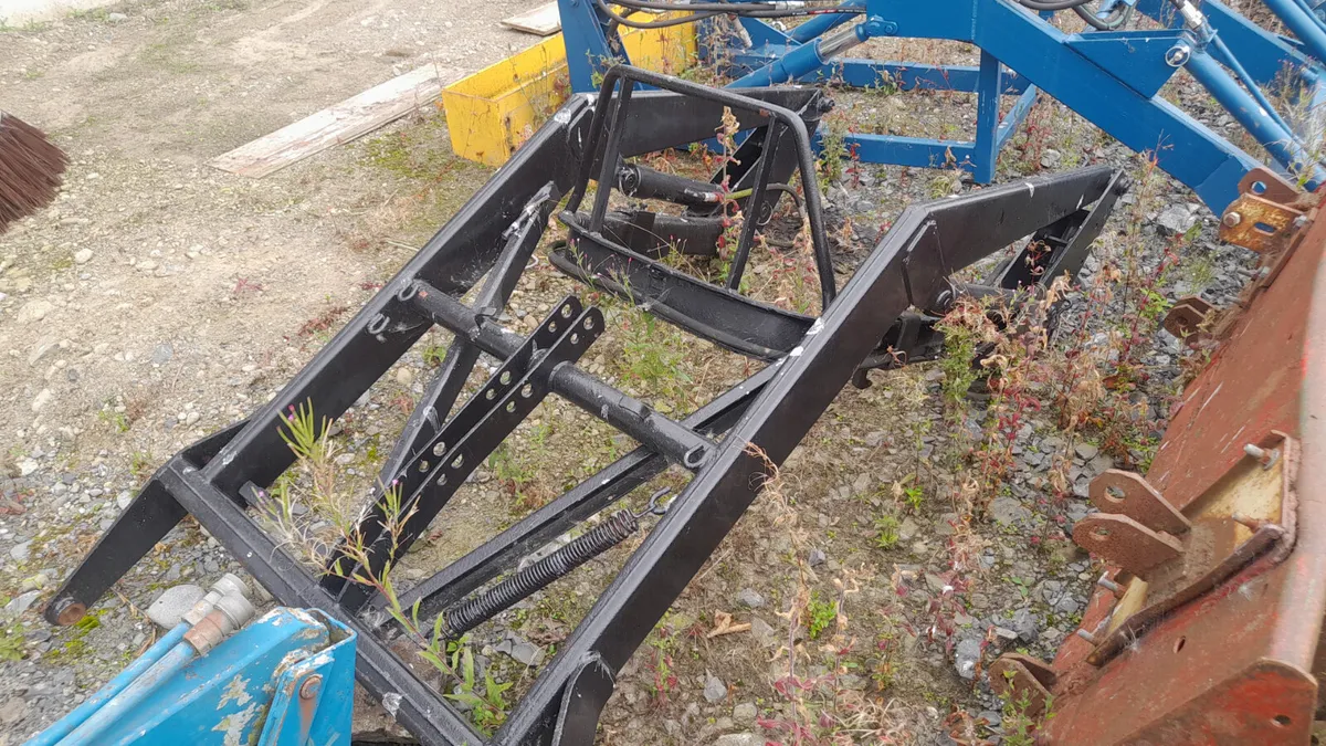 Quickie loader, choice of 2 - Image 1