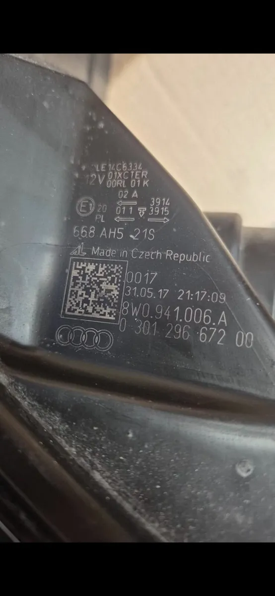 Audi A4 Grill + Xenon headlight - Image 3