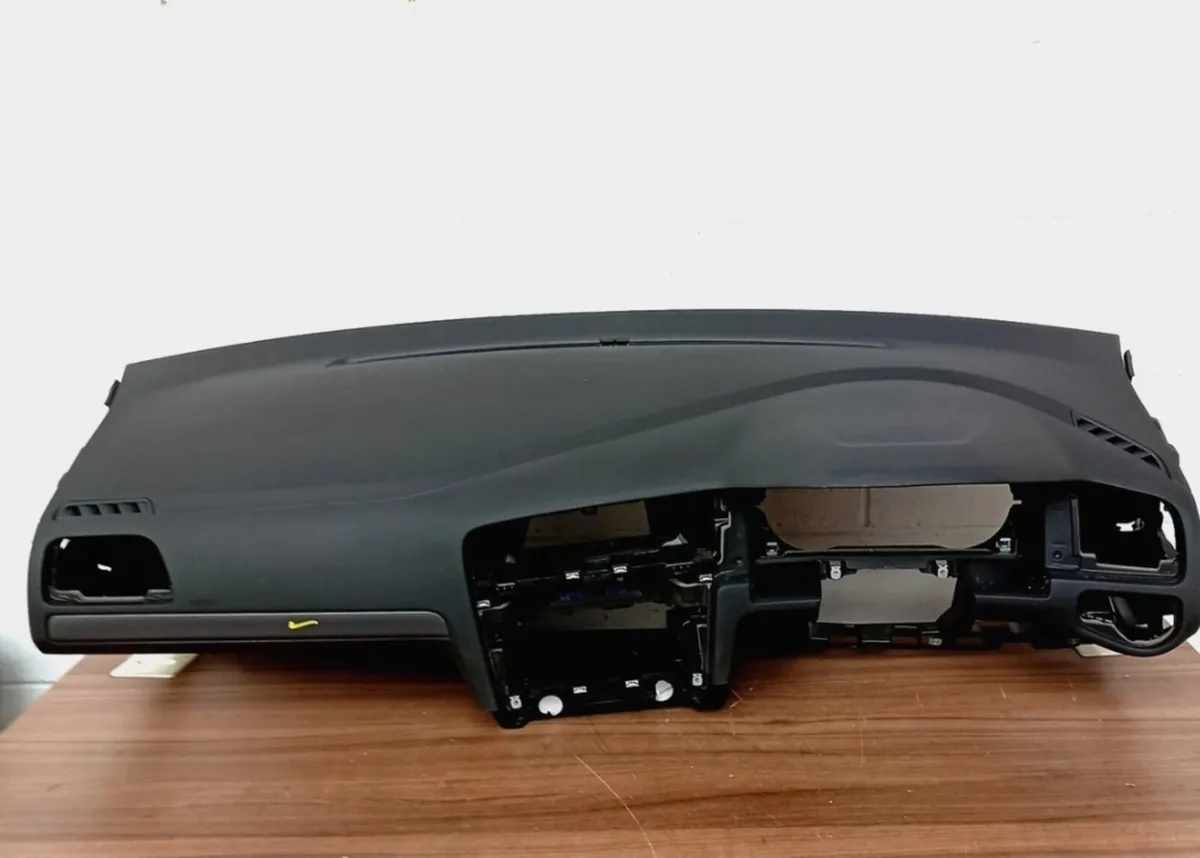 Airbag Dashboard Golf mk7 skoda mercedes