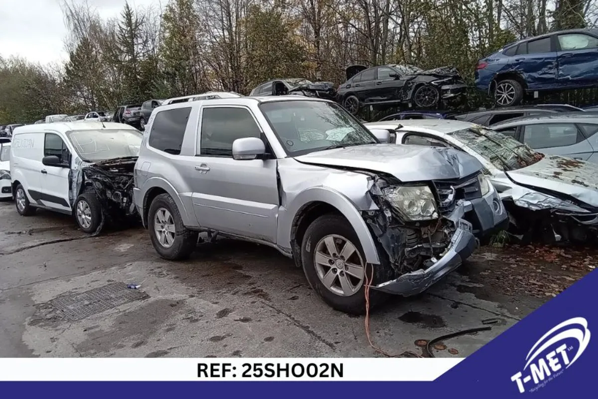 2007 MITSUBISHI SHOGUN BREAKING FOR PARTS - Image 4