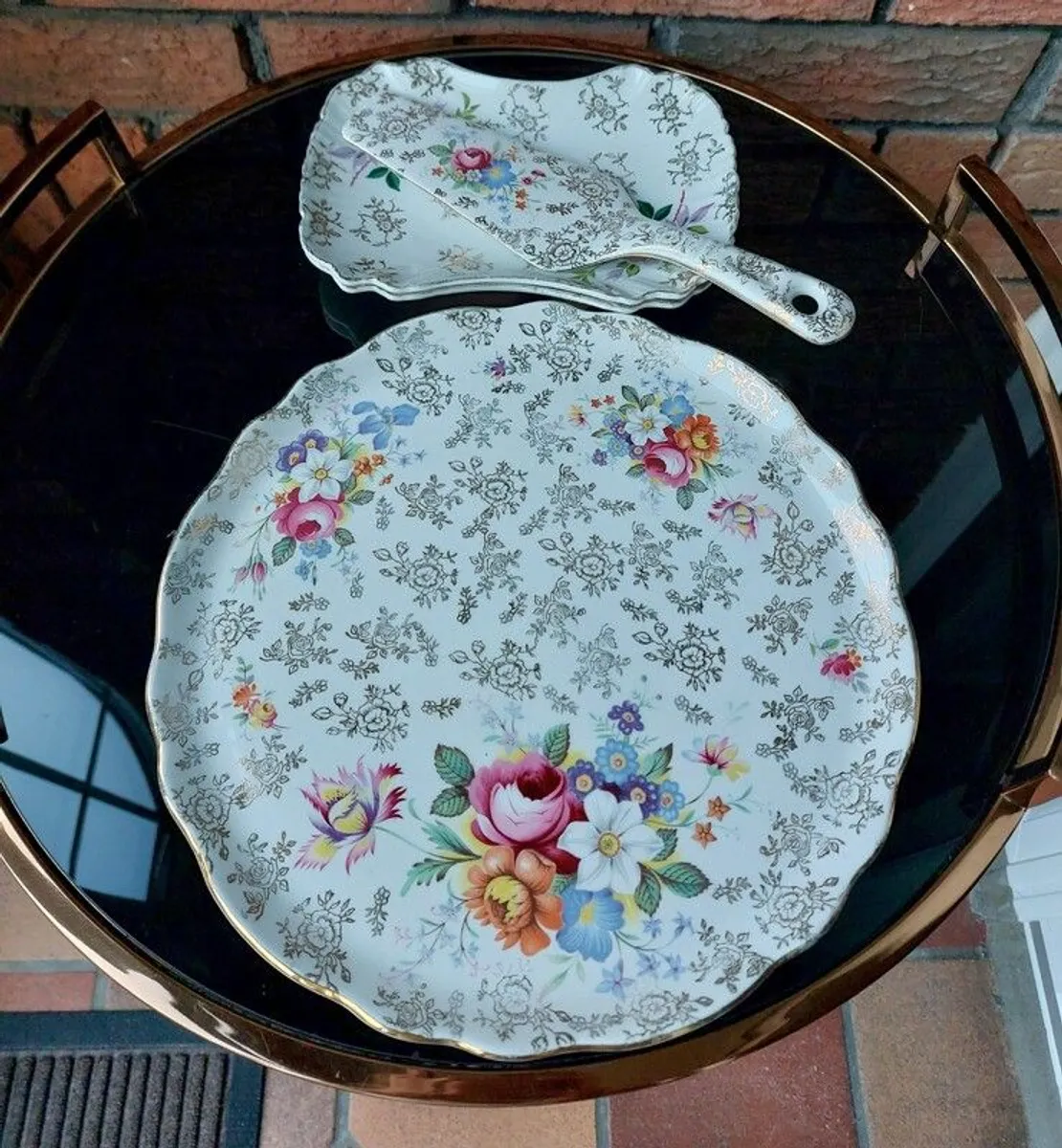 Staffordshire Cake Plate/Cake Slice Server/Sandwich Trays - Image 1