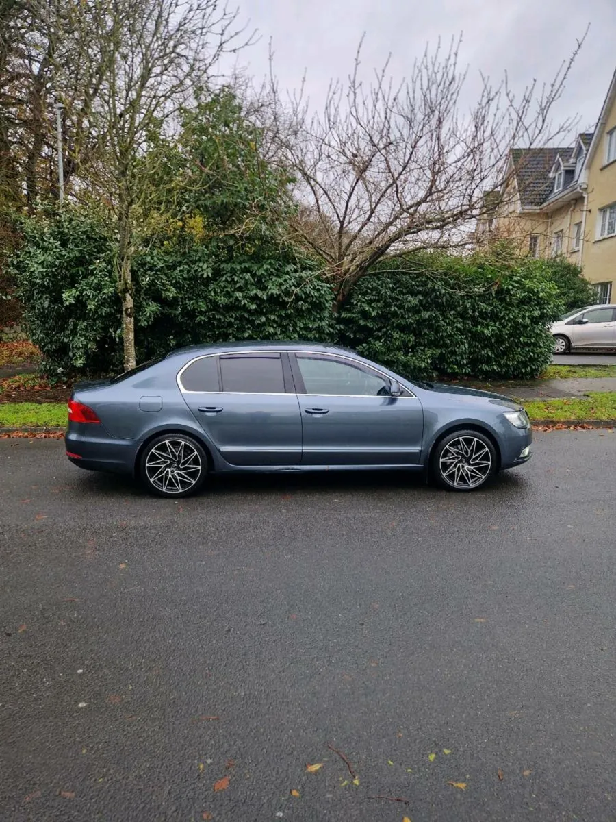 Skoda superb - Image 1