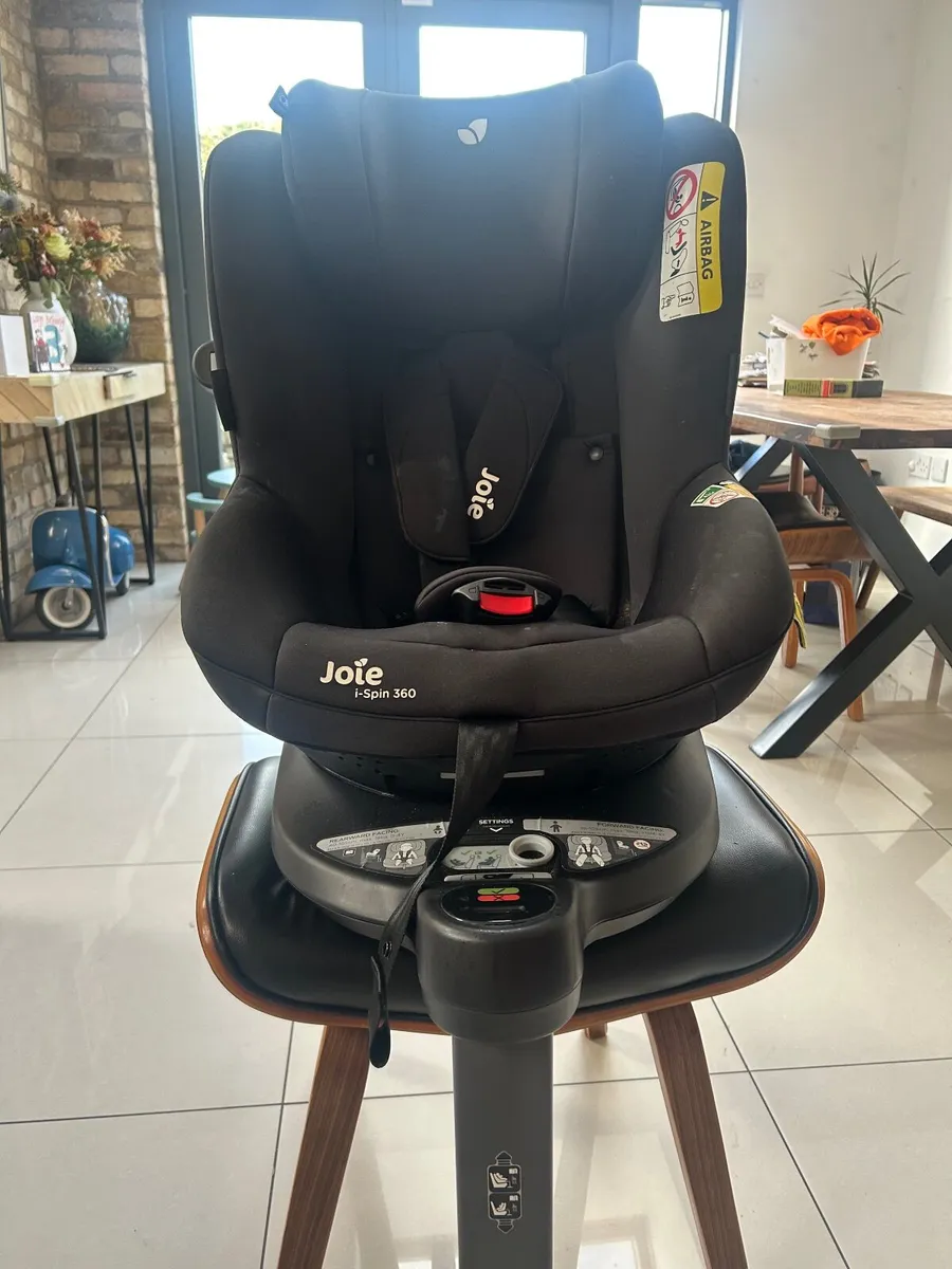 Joie i-spin 360 car seat - Image 4