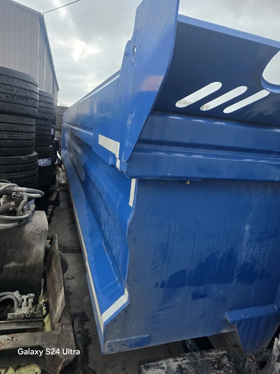 TIPPER BOX BODY - Image 1