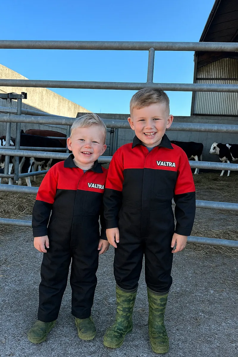 KIDS VALTRA OVERALLS !