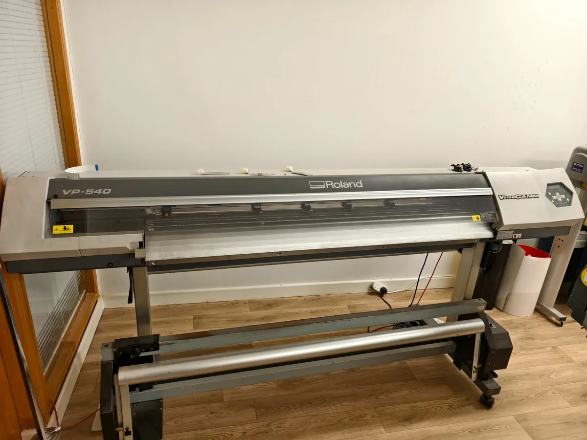 Roland VP 540 Large Format Printer & Muton Plotter - Image 1