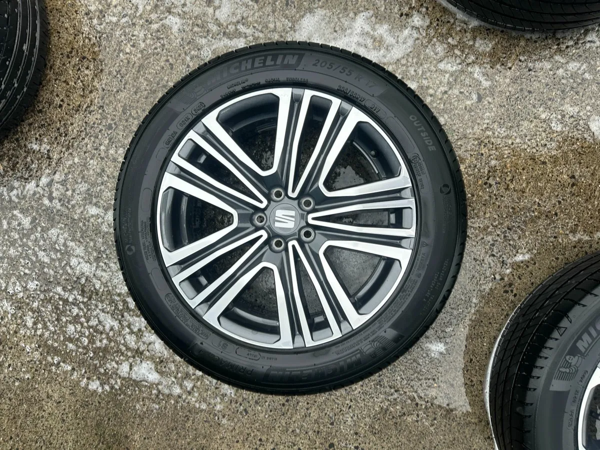 ALHAMBRA 2016 17" ALLOY WHEELS - Image 1