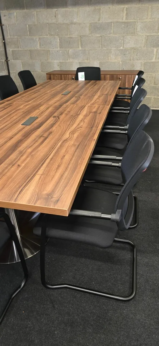 Executive Meeting table suite brand new - Image 2