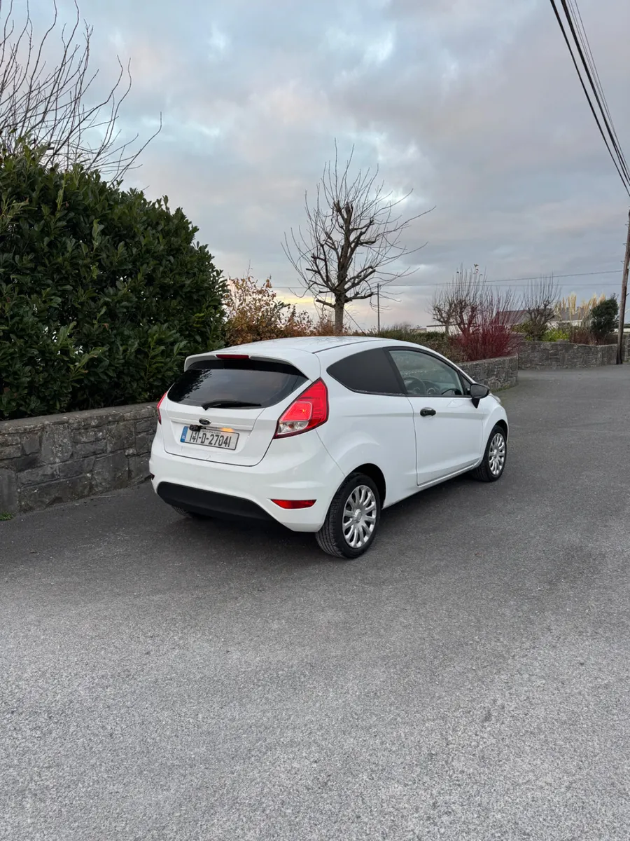Ford Fiesta 2014 - Image 3