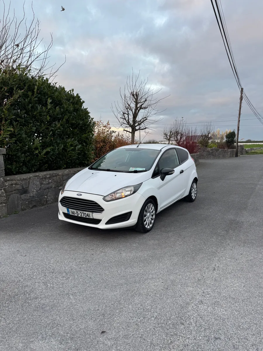 Ford Fiesta 2014 - Image 4