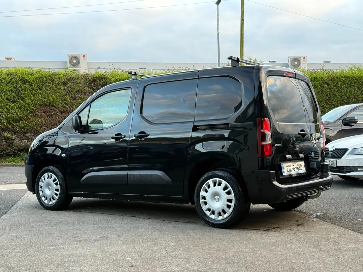 Opel Combo 2021 - Image 3