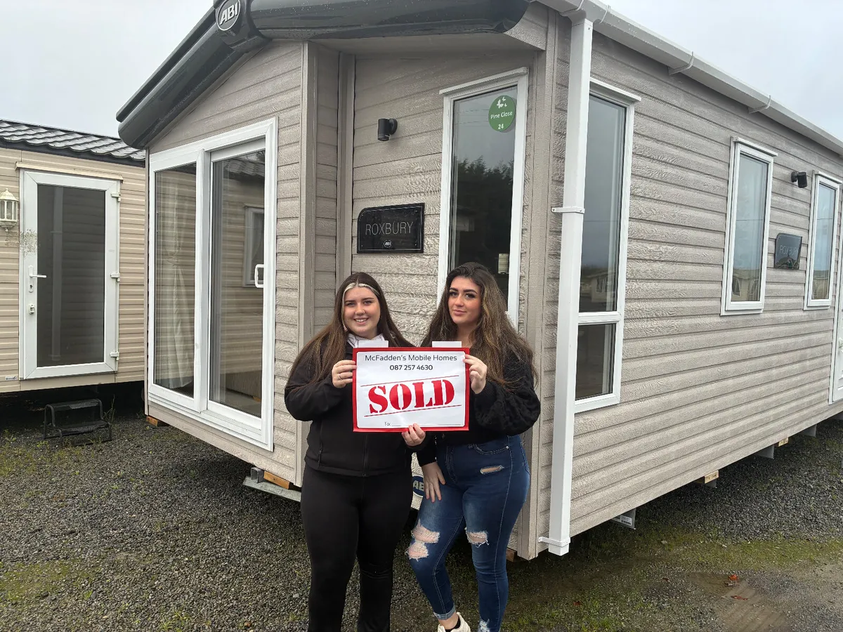 NEW HOME FOR THE GIRLS IN KILLURAN CO OFFALLY - Image 1