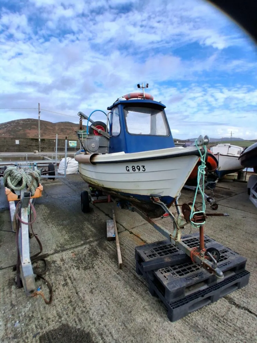 19ft boat and licence - Image 3