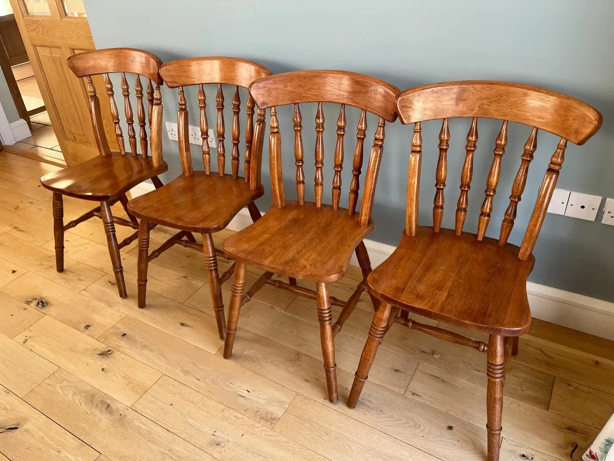 Extendable Dining Table & Chairs - Image 2