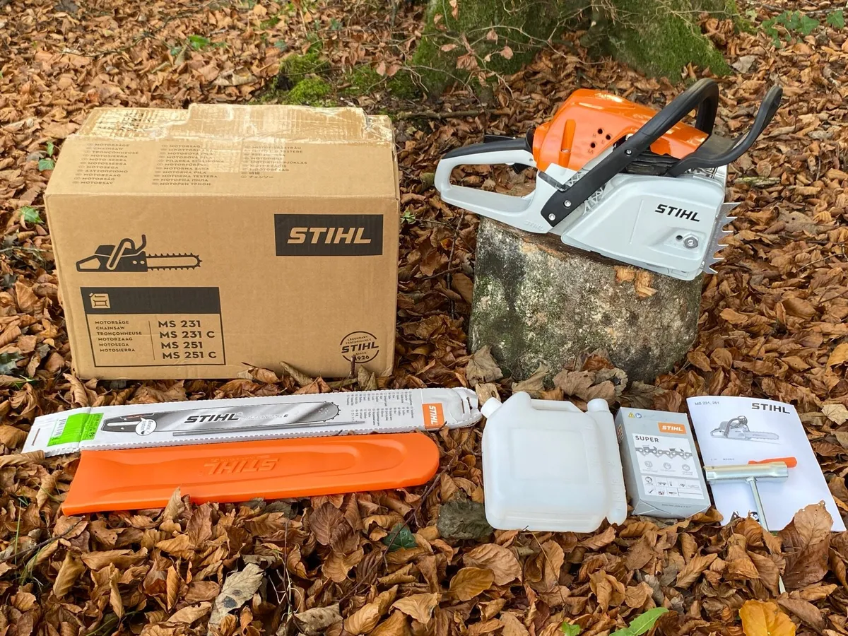 Stihl MS251 Chainsaw - Image 4