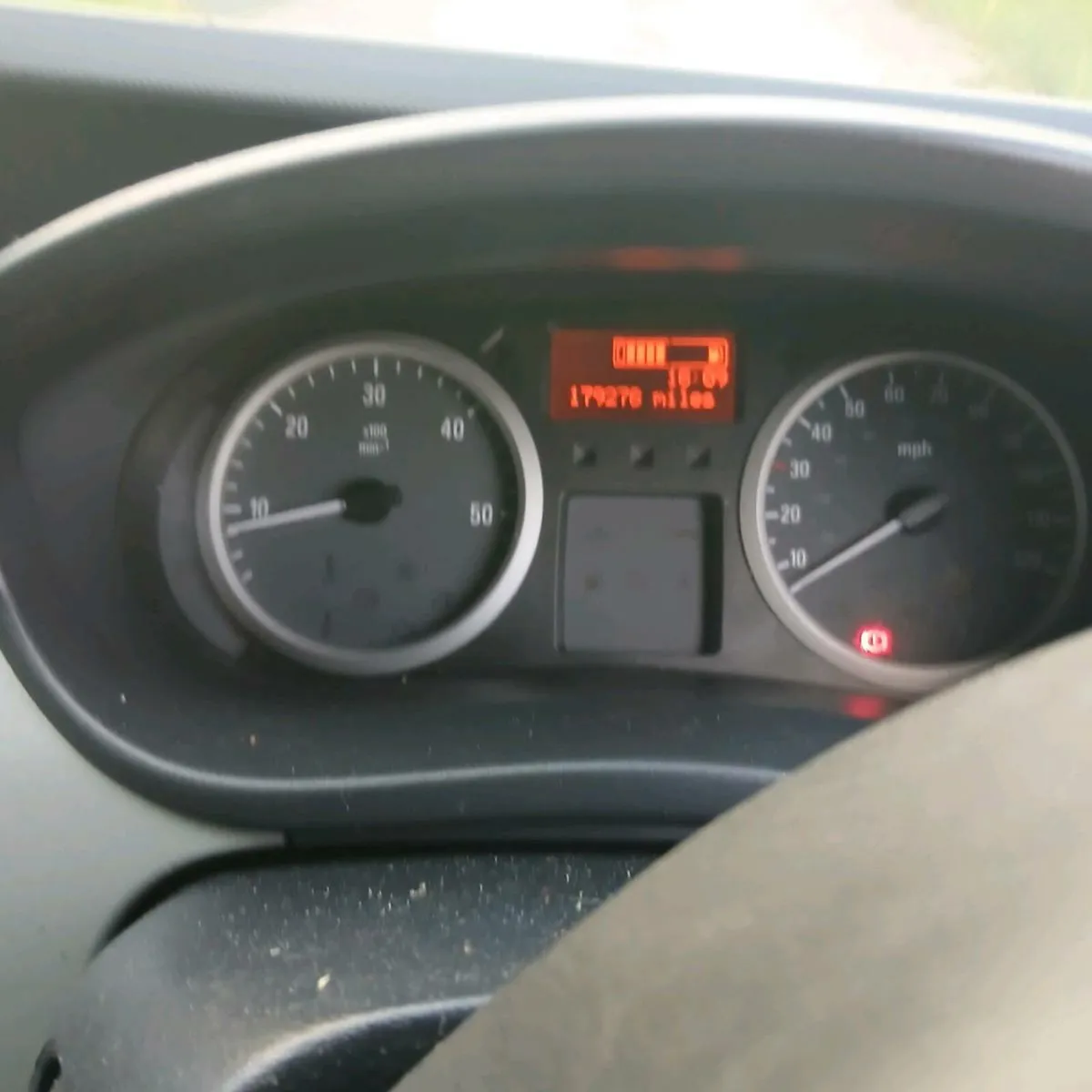 Vauxhall Renault van - Image 3